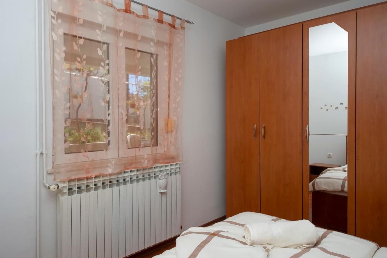 Apartman Mia Σίμπενικ Εξωτερικό φωτογραφία