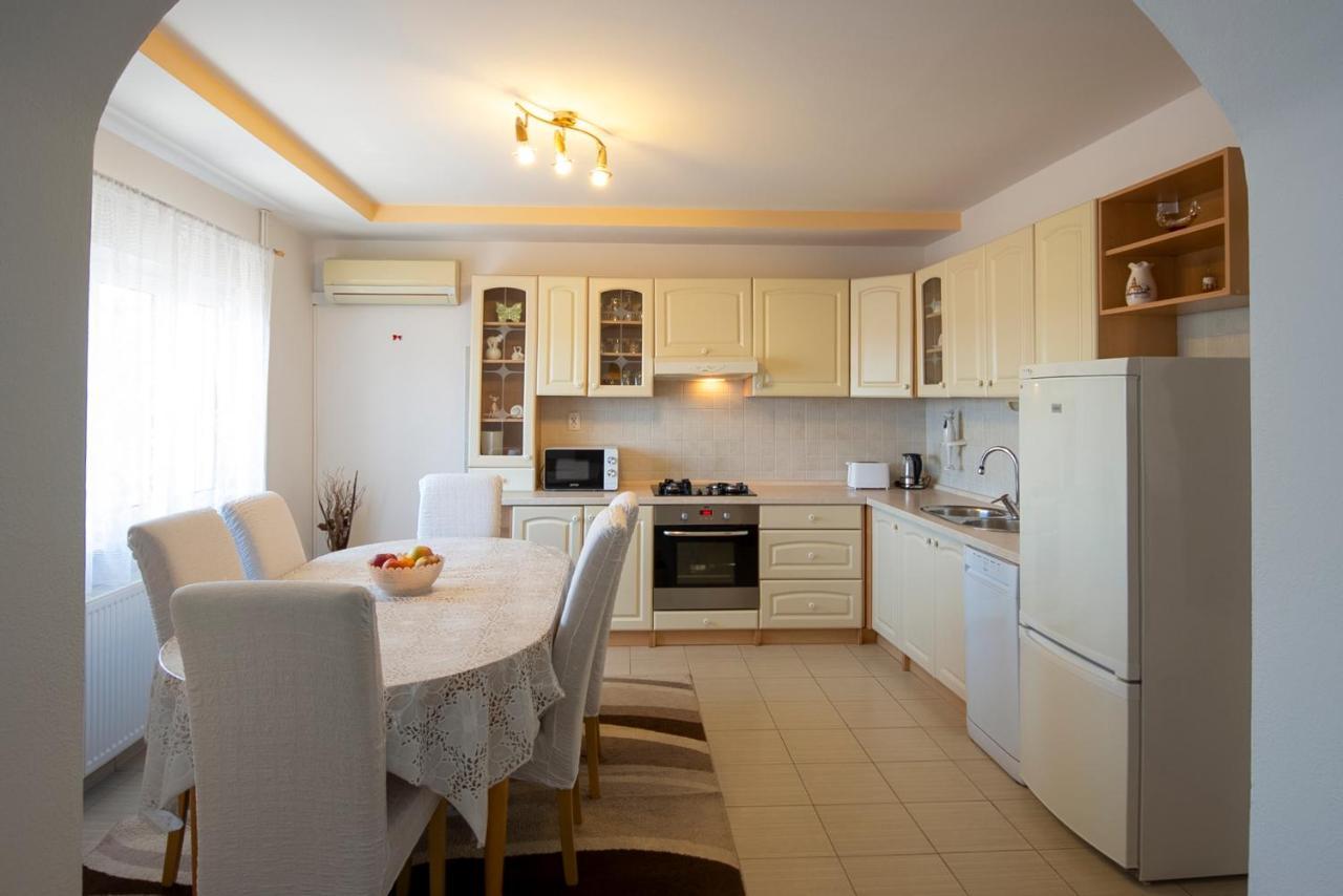 Apartman Mia Σίμπενικ Εξωτερικό φωτογραφία