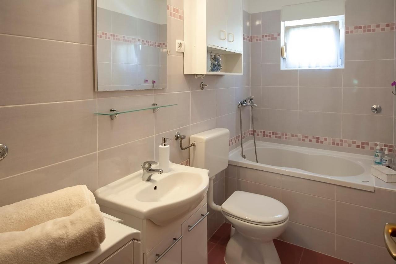 Apartman Mia Σίμπενικ Εξωτερικό φωτογραφία